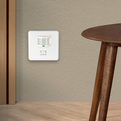 Interruptor con Sensor Infrarrojo de Movimiento y Sensor Crepuscular 7hSevenOn Home Enchufes Inteligentes 4