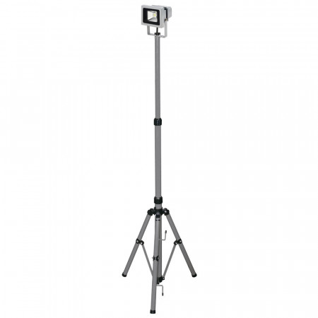 Trípode Telescópico con 1x10W Proyector LED de Exterior Orientable Aluminio 4000K 7hSevenOn Outdoor Trípode Telescópico con 1x10W Proyector LED de Exterior Orientable Aluminio 4000K 7hSevenOn Outdoor