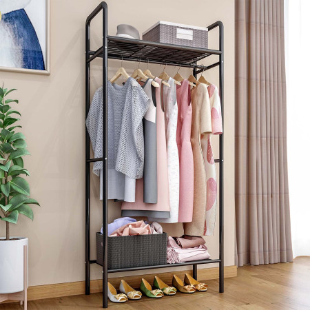 Perchero de Barra Metálico con 2 Baldas Trade Negro 64,5x38x172cm 7house Percheros y Zapateros 2