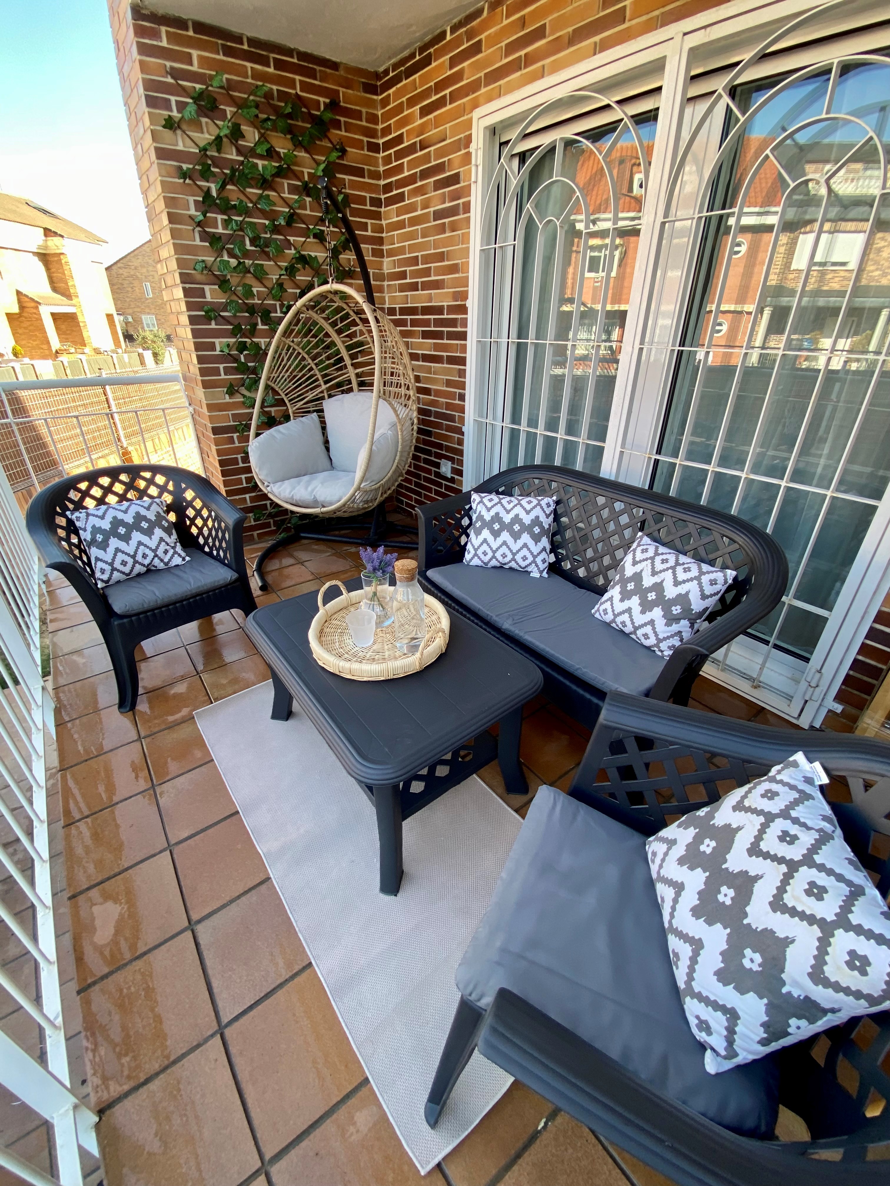 Conjunto de jardín comedor mesa plegable redonda 90cm + 4 sillas sin brazos  de balcón - Java Light - Kerama
